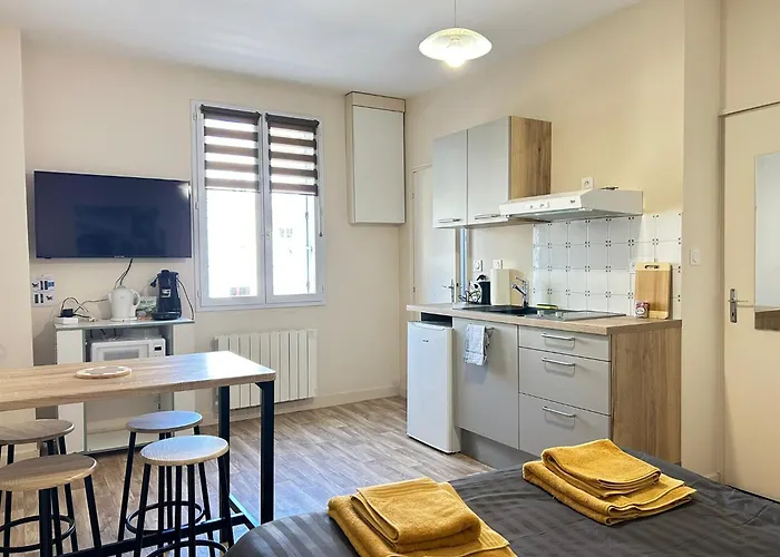 Proche Centre Et Gare Parthenay